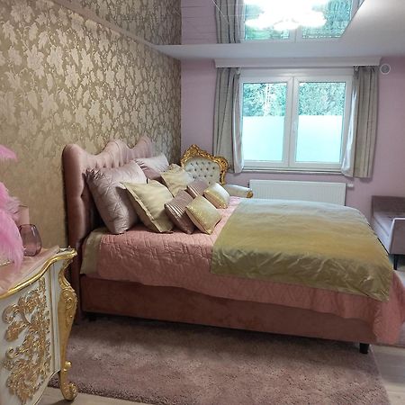 Vip Room 209 Trooz Екстериор снимка