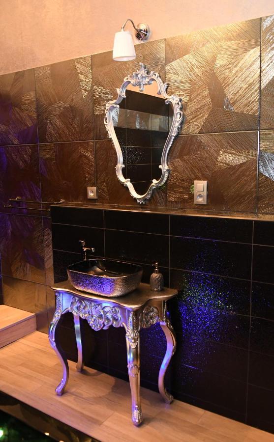 Vip Room 209 Trooz Екстериор снимка