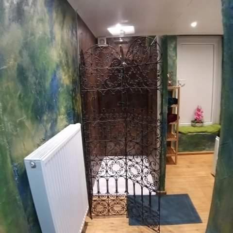 Vip Room 209 Trooz Екстериор снимка