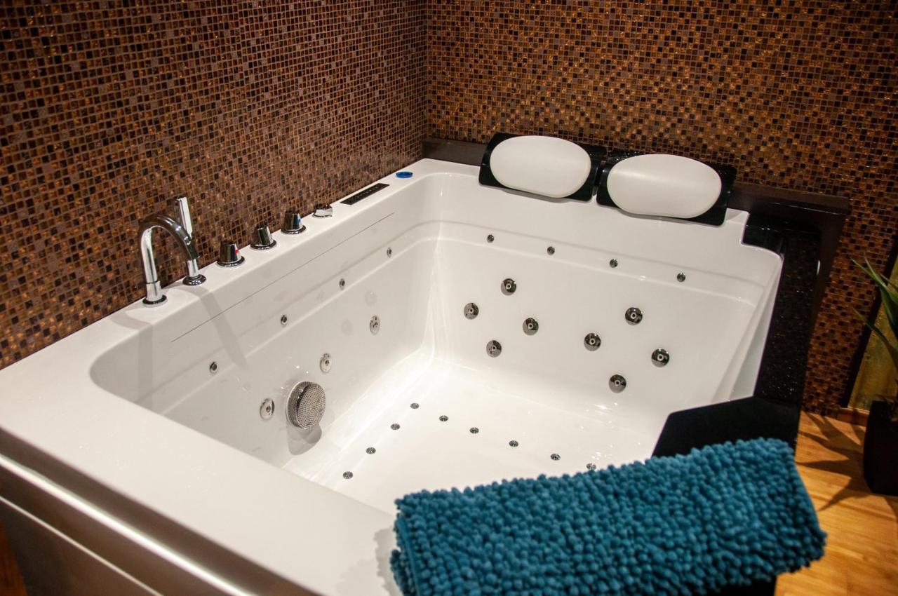 Vip Room 209 Trooz Екстериор снимка